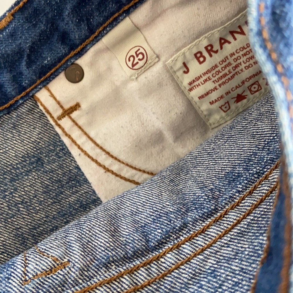 J Brand Cut-off Jean Shorts - Picture 4 of 5